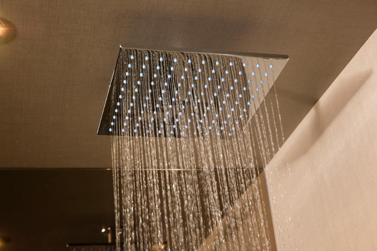 Bloc Hotel London Gatwick Airport Horley  Esterno foto