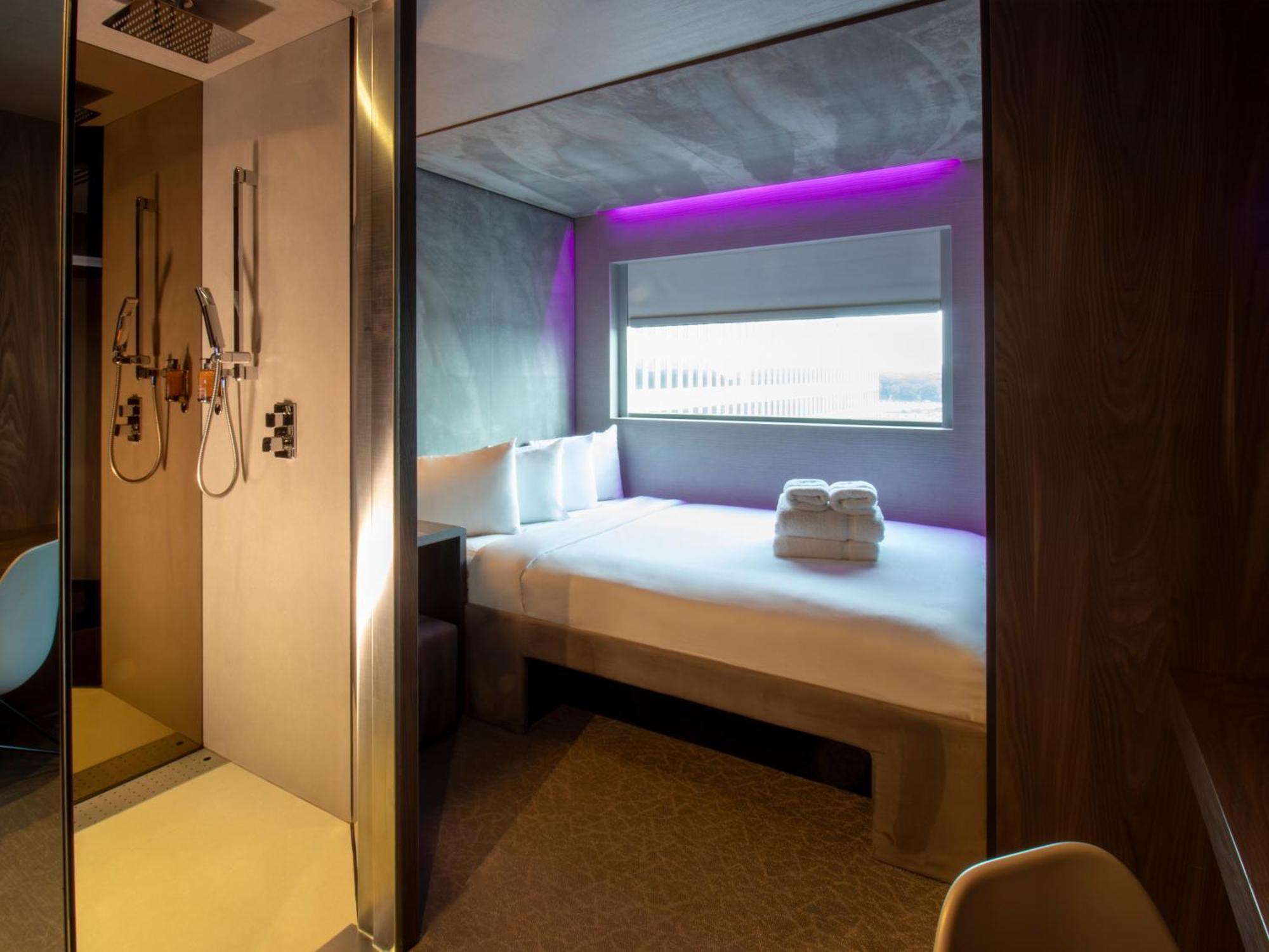 Bloc Hotel London Gatwick Airport Horley  Esterno foto