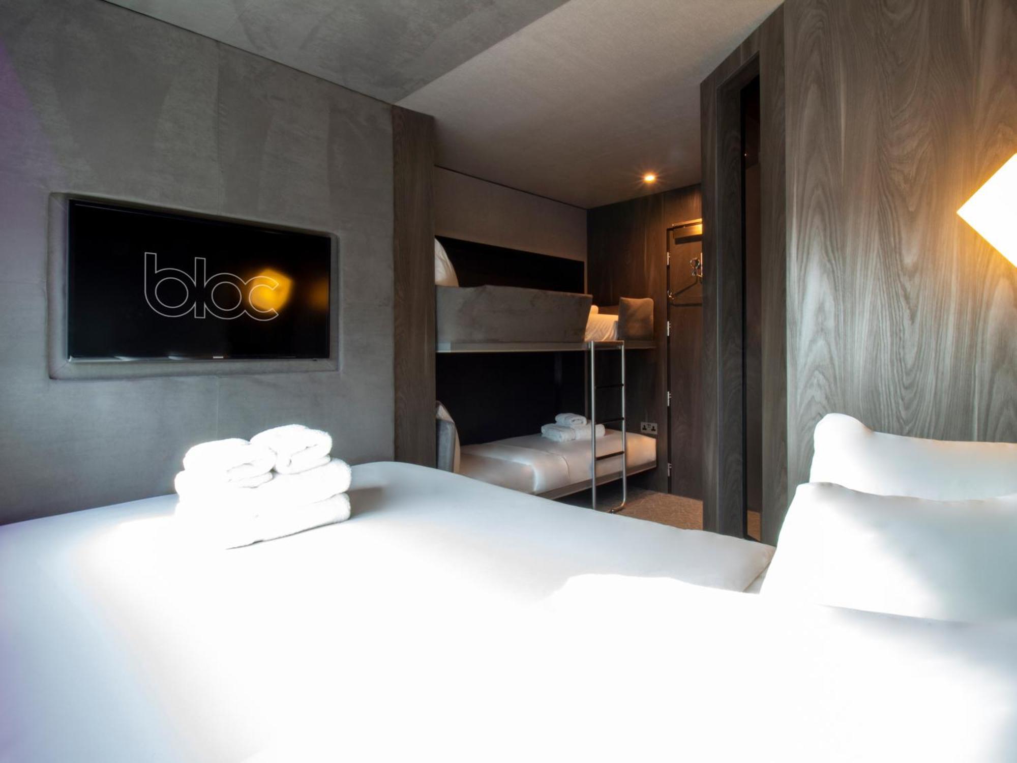 Bloc Hotel London Gatwick Airport Horley  Esterno foto