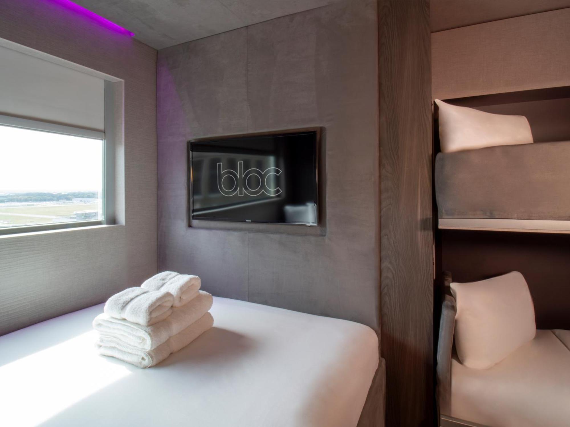 Bloc Hotel London Gatwick Airport Horley  Esterno foto