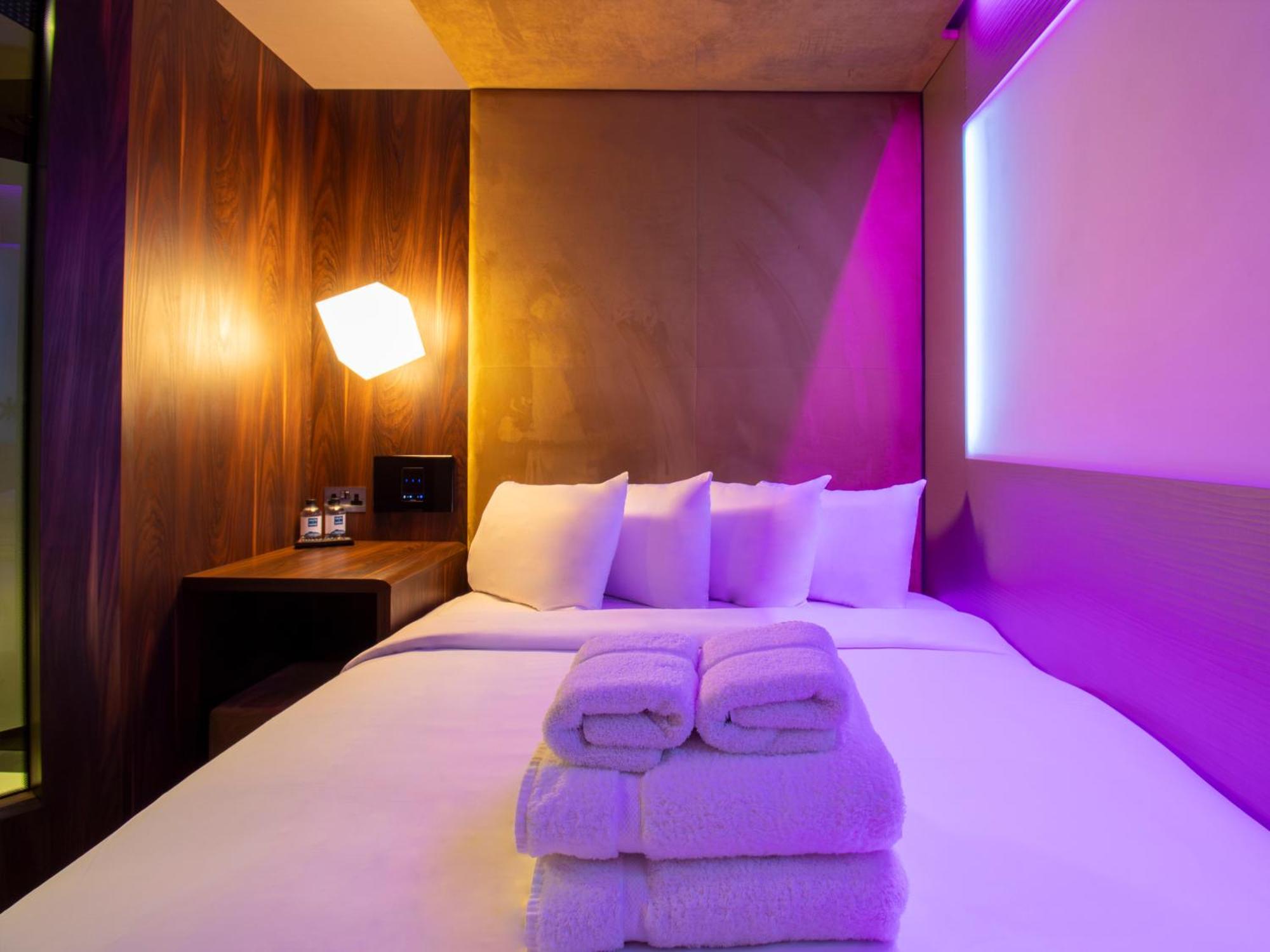 Bloc Hotel London Gatwick Airport Horley  Esterno foto