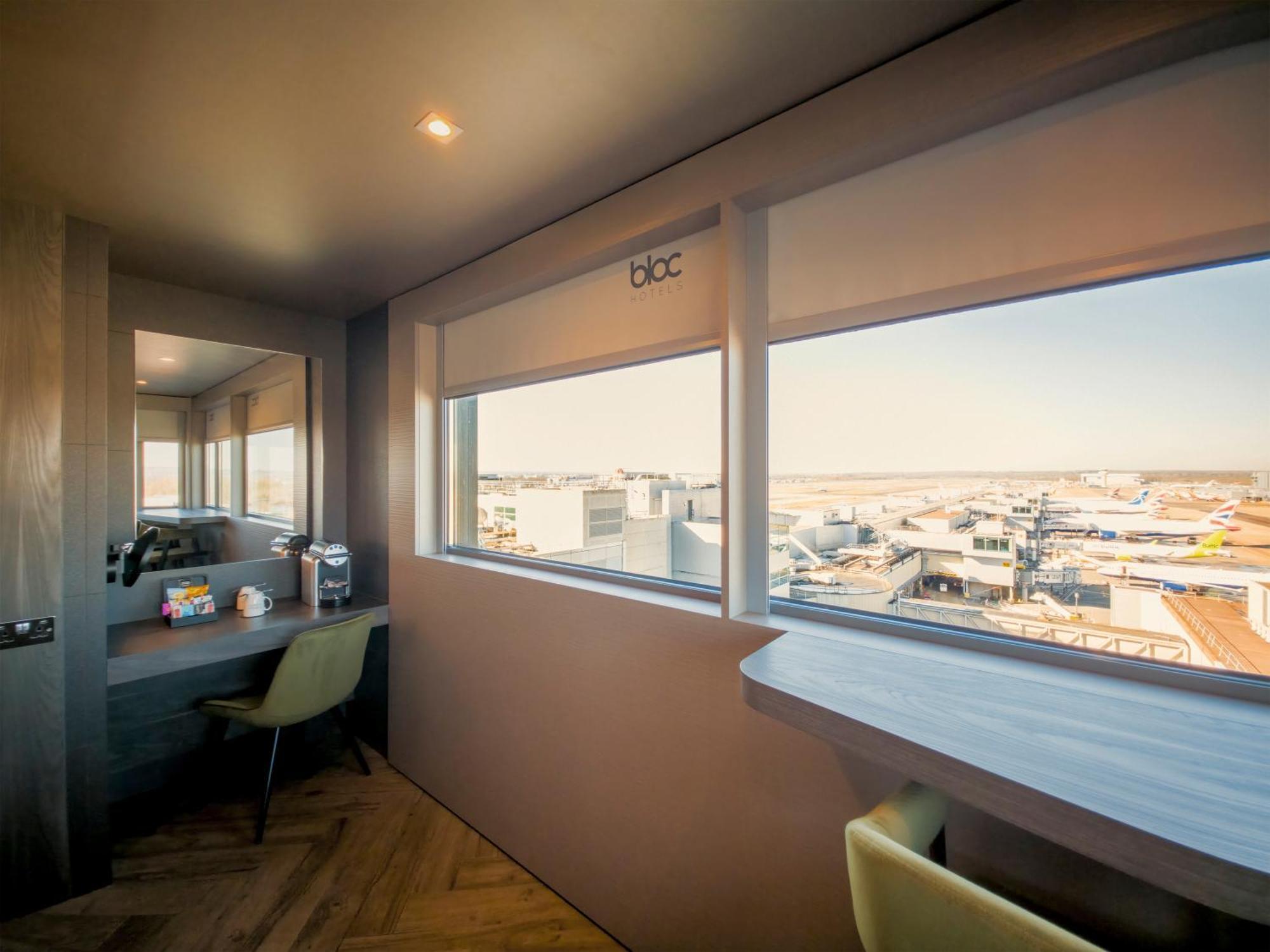 Bloc Hotel London Gatwick Airport Horley  Esterno foto